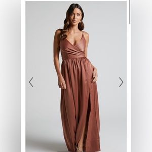 Showpo Mauve Bridesmaids Dress / Never Worn / Size 6